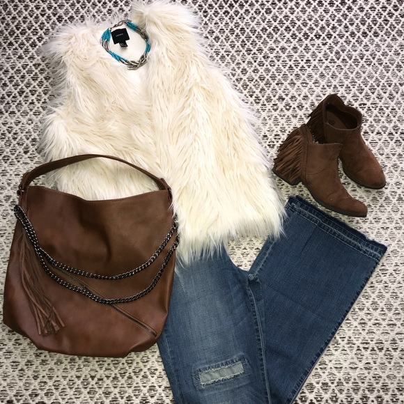 Handbags - Boho Bag with Chain Detail